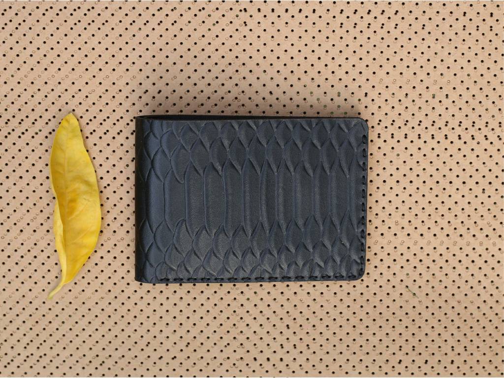 Slim Snake - Bifold Mini Wallet #0018 - Le Mesh