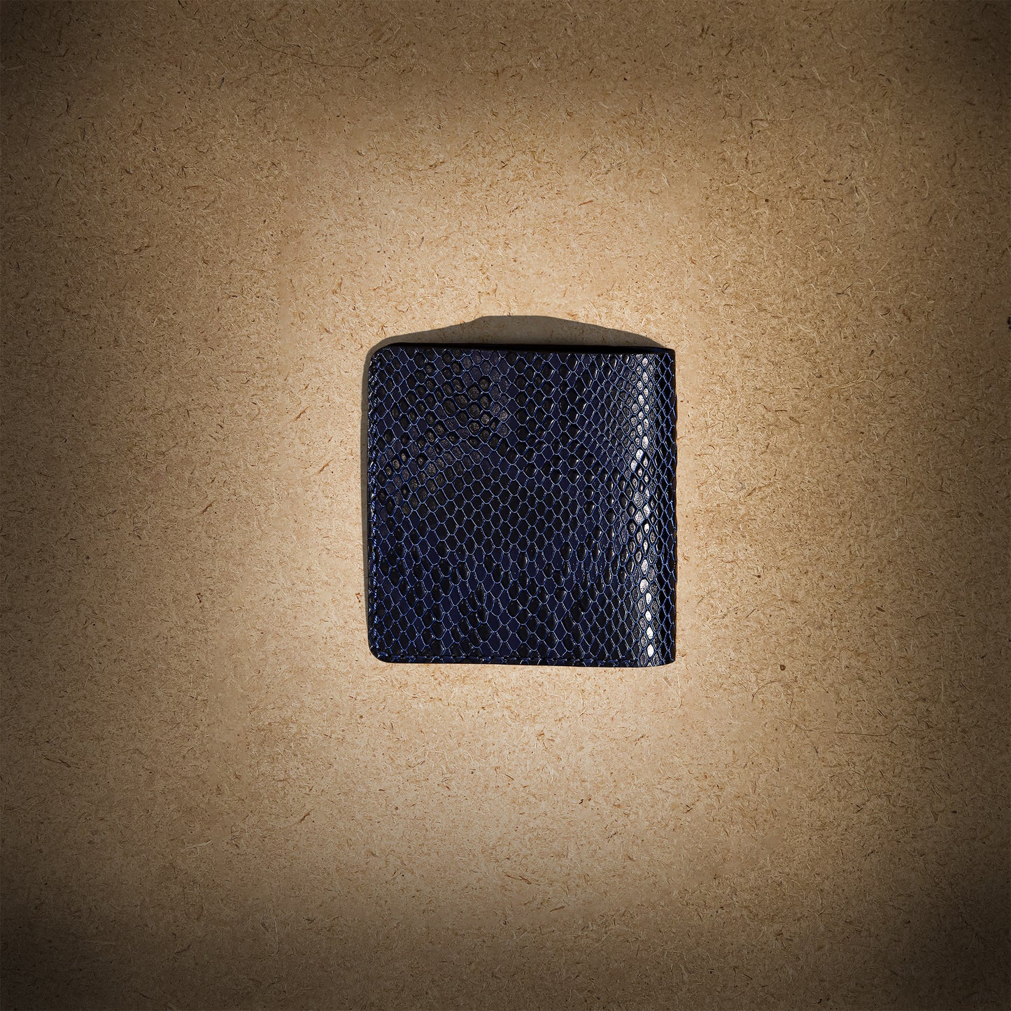Blue Python wallet #0116 - Le Mesh