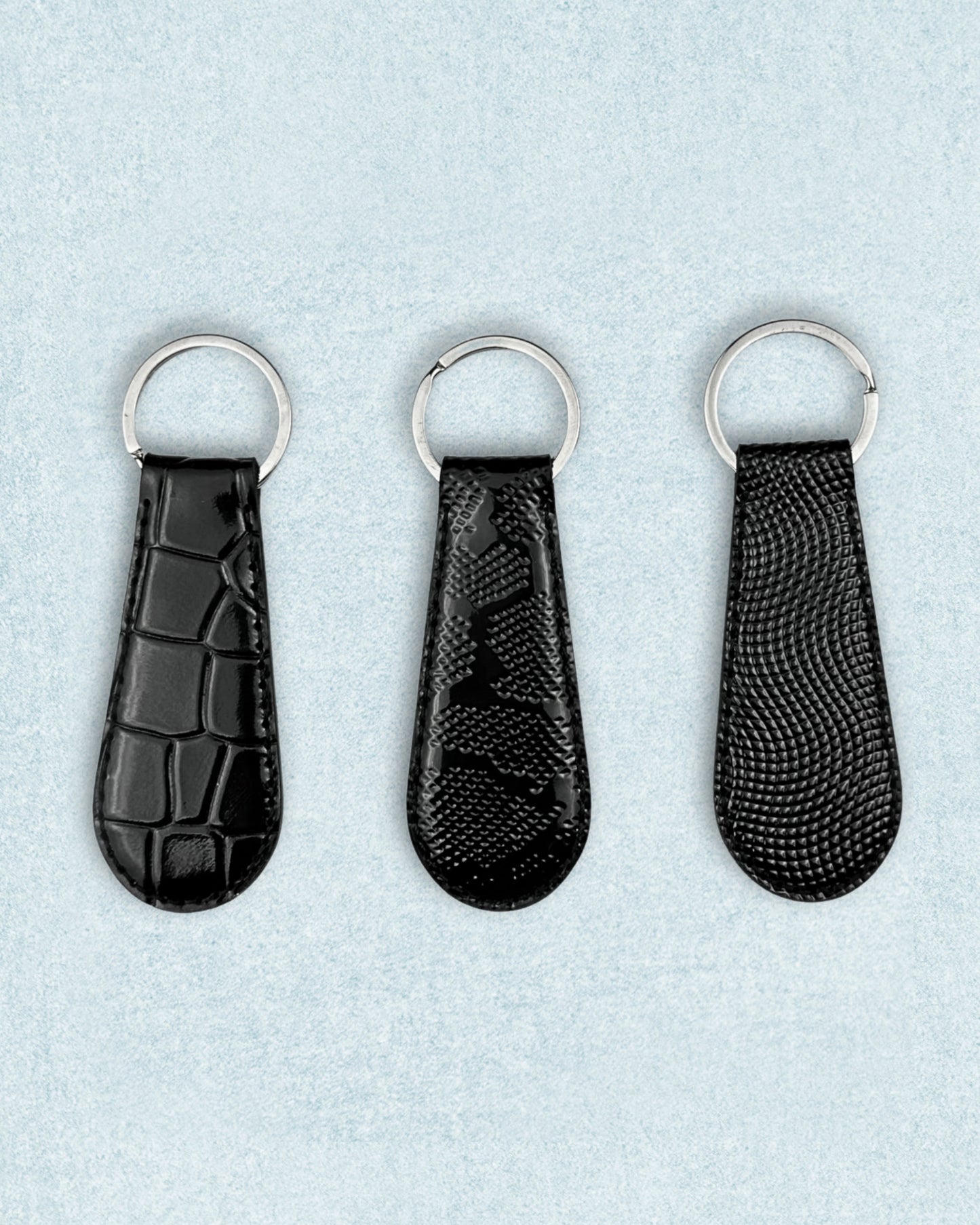 Dark croco keychain